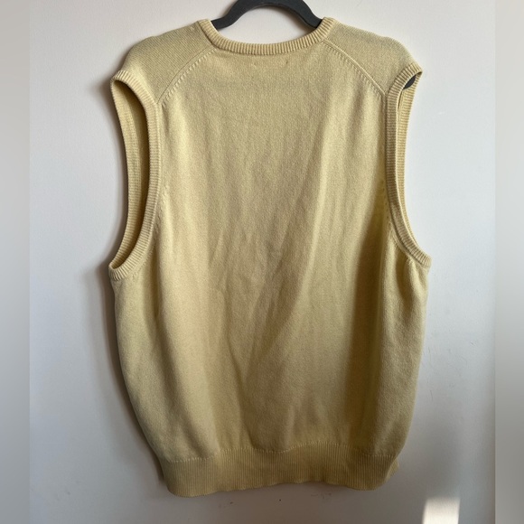JohnstonsCashmere Mens 100 % Cashmere Yellow Sweater Vest Made in Scotland Sz L - Picture 8 of 9